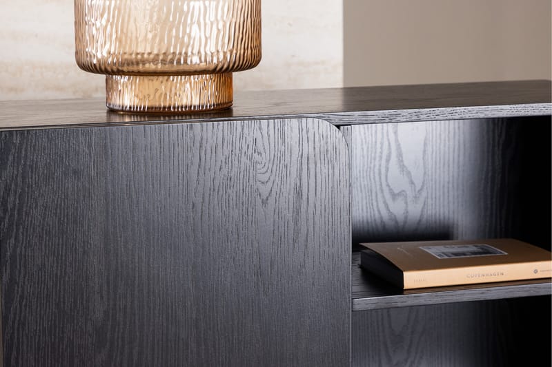 Sideboard & skänk VIND Tyresö Cabinet Black - Products - Förvaring - Förvaringsmöbler - Sideboard & skänk