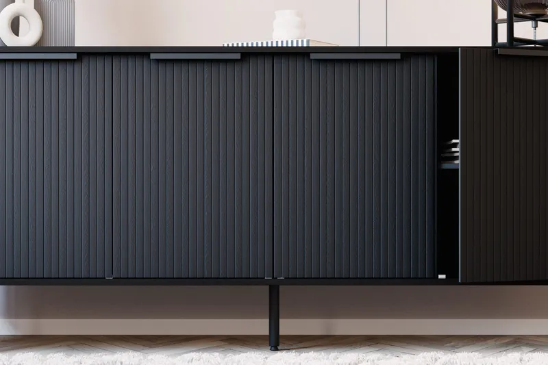 Kopparbo Sideboard - Svart trä - Products - Förvaring - Förvaringsmöbler - Sideboard & skänk