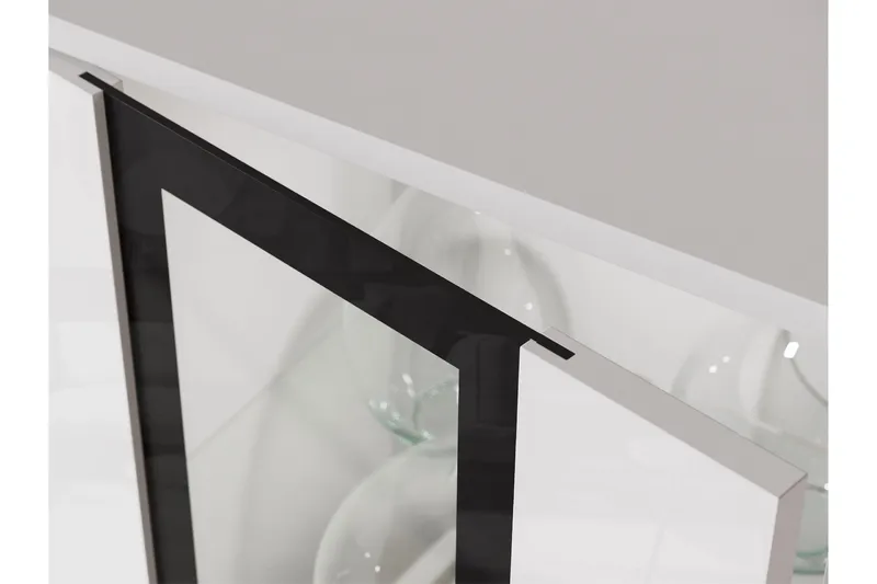 Gamal Highboard - Brun/Vit - Products - Förvaring - Skåp - Förvaringsskåp