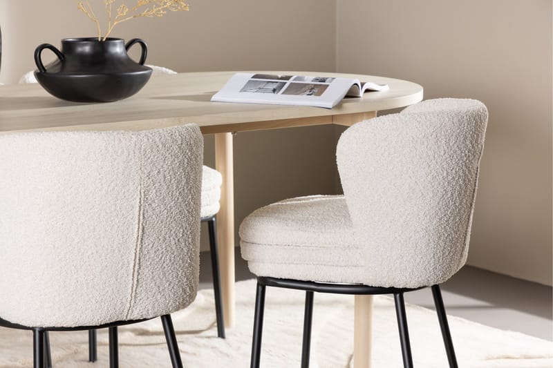 Andy Matgrupp 180 cm Oval med 4 Agnes stolar - Whitewash/Vit - Products - Möbler - Bord & matgrupp - Matgrupp