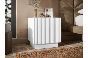 Torvalen Sängbord 45 cm - Vit - Products - Möbler - Bord & matgrupp - Avlastningsbord & sidobord - Sängbord & nattduksbord