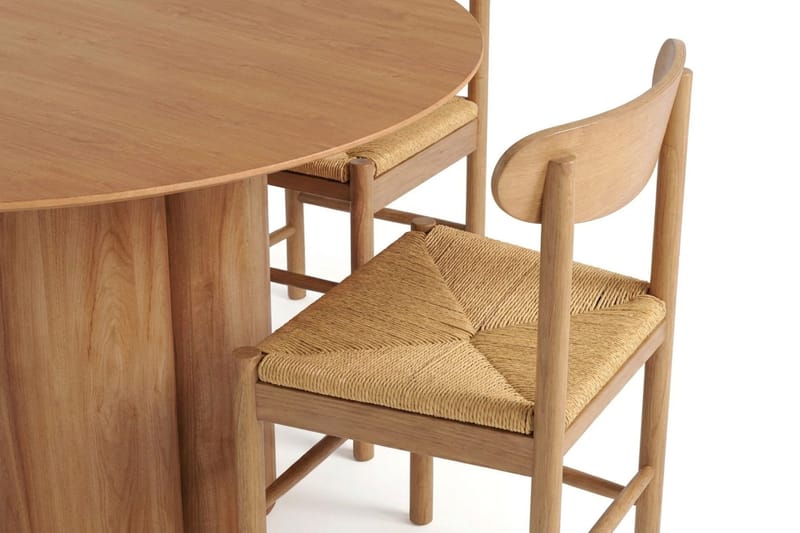 Juno Matgrupp runt 130 cm Ek med 6 Malte Matstolar - Products - Möbler - Bord & matgrupp - Matgrupp