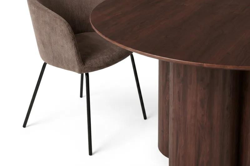 Juno Matgrupp runt 130 cm Valnöt med 6 Berit Matstolar - Valnöt - Products - Möbler - Bord & matgrupp - Matgrupp