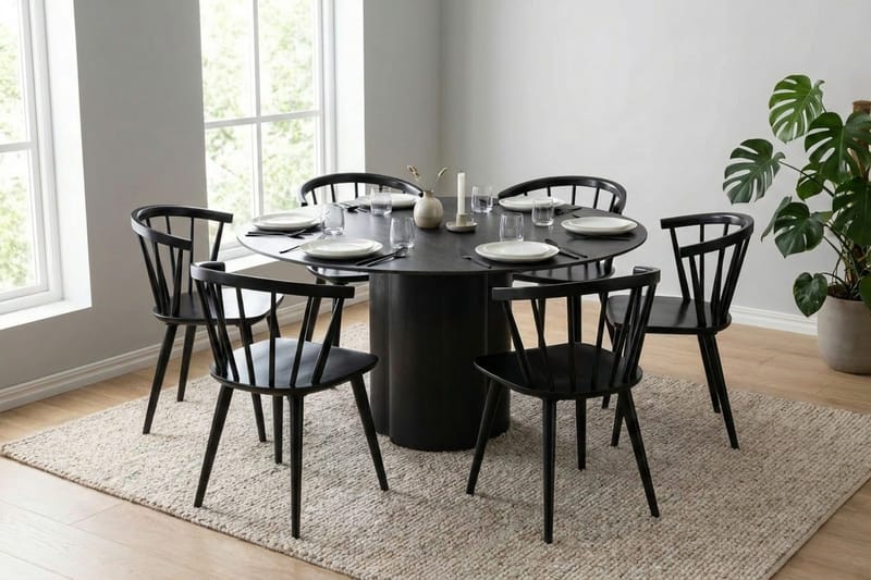 Juno Matgrupp runt 150 cm Svart med 6 Tyrö Matstolar - Svart - Products - Möbler - Bord & matgrupp - Matgrupp