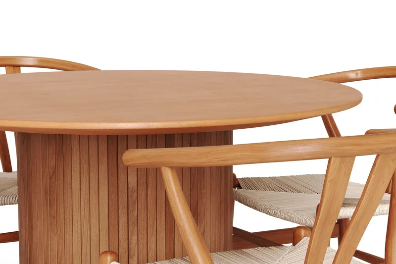 Kopparbo Matgrupp runt 110 cm Ek med 4 Dastoori Matstolar - Ek - Products - Möbler - Bord & matgrupp - Matgrupp