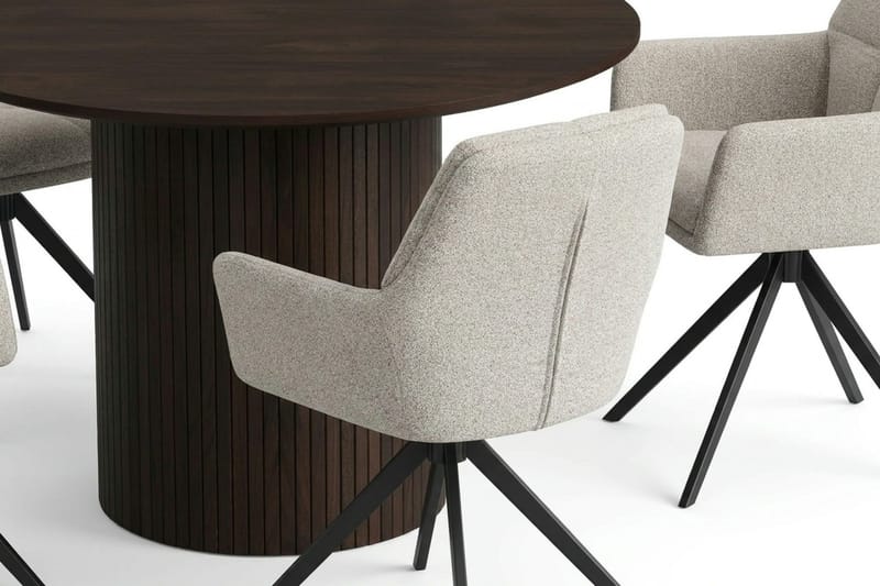 Kopparbo Matgrupp runt 110 cm Rökt Ek med 4 Torsby Matstolar - Rökt ek - Products - Möbler - Bord & matgrupp - Matgrupp