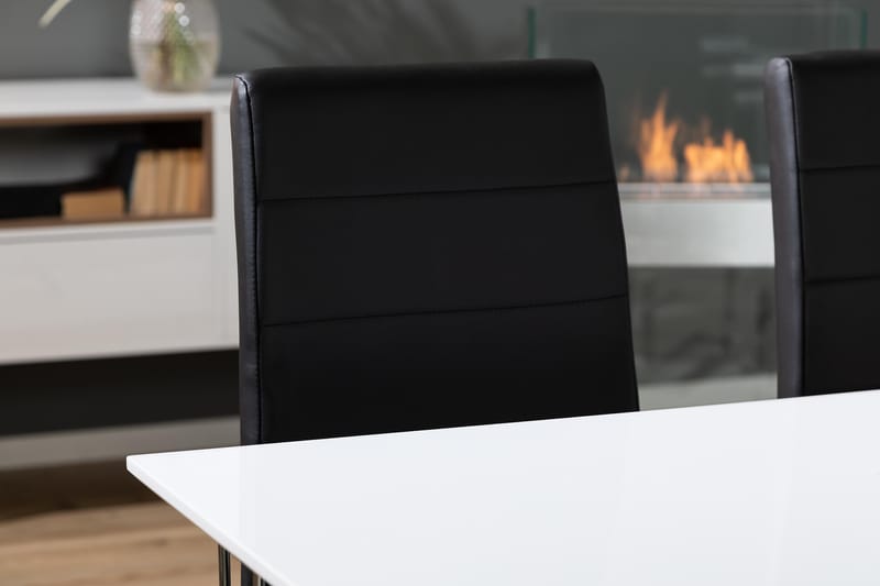 Kronblom Matgrupp 120 cm med 4 Cibus Stol - Vit/Krom/Svart PU - Products - Möbler - Bord & matgrupp - Matgrupp
