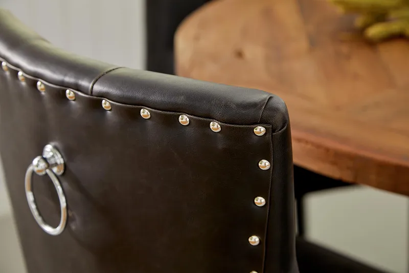 Lyon Matgrupp Rund med 4 st Tuva Fåtölj Konstläder - Trä/Svart PU - Products - Möbler - Bord & matgrupp - Matgrupp