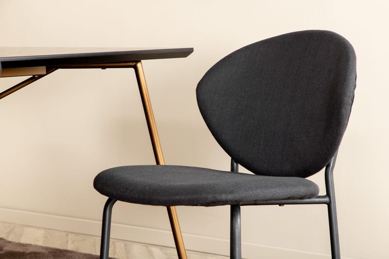 Petra Matgrupp 190 cm Rektangulär med 6 Vault stolar - Svart - Products - Möbler - Bord & matgrupp - Matgrupp