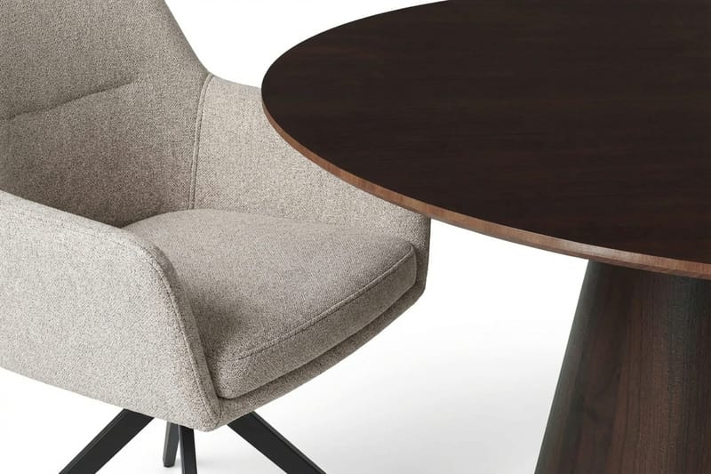 Siena Matgrupp runt 110 cm Rökt Ek med 4 Torsby Matstolar - Rökt ek - Products - Möbler - Bord & matgrupp - Matgrupp