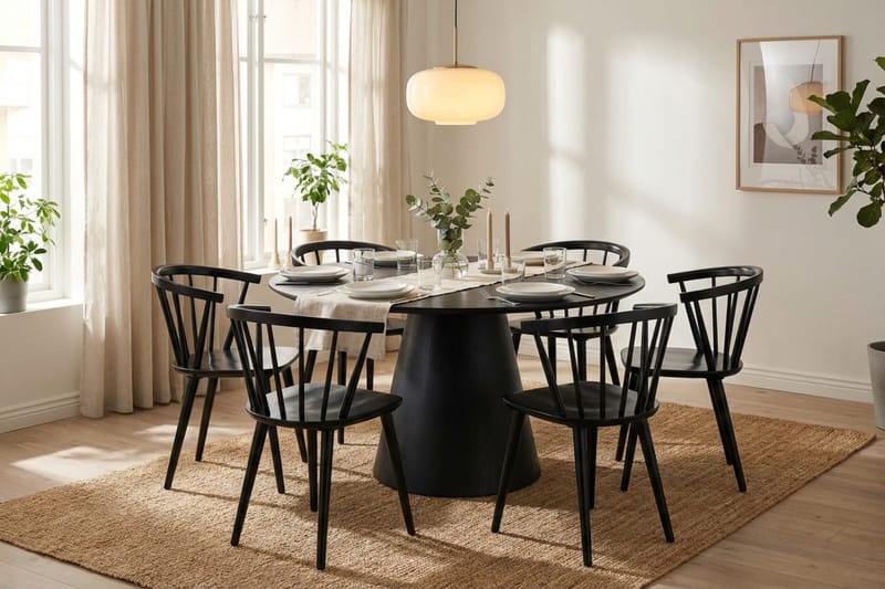 Siena Matgrupp runt 130 cm Svart med 6 Tyrö Matstolar - Svart - Products - Möbler - Bord & matgrupp - Matgrupp