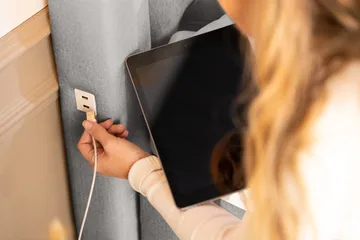 Alessia Komplett Sängpaket med Förvaring LED-belysning 180x200 cm - Grå / Ljusgrå - Products - Möbler - Säng - Säng med förvaring