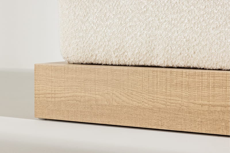 Ivy Fotpall - Vit - Products - Möbler - Fåtölj & stolar - Pall & puff - Fotpallar