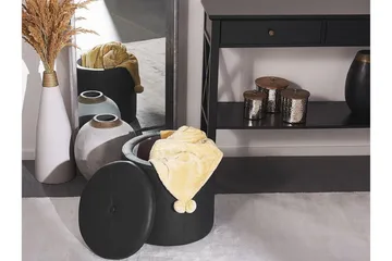 Syosset Fotpall med Förvaring - Svart - Products - Möbler - Fåtölj & stolar - Pall & puff - Fotpallar