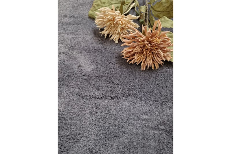 Soft Wiltonmatta 140x200 cm - Grafitgrå - Products - Textil & mattor - Matta - Modern matta - Wiltonmatta