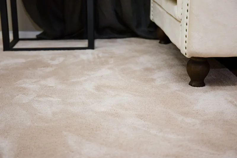 Undra Viskos-look Matta 250x350 - Beige - Products - Textil & mattor - Matta - Modern matta - Viskosmatta & konstsilkesmatta