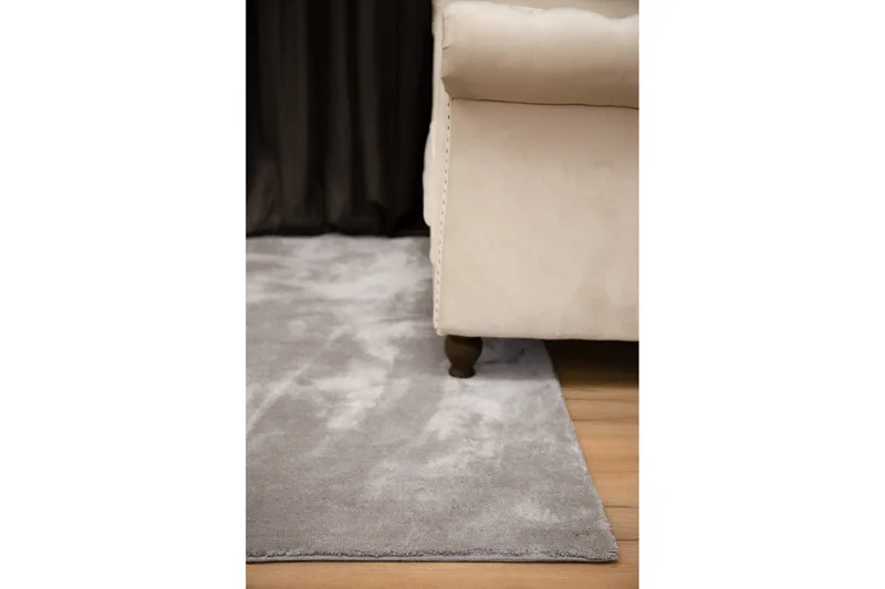 Undra Viskos-look Matta 250x350 - Silver - Products - Textil & mattor - Matta - Modern matta - Viskosmatta & konstsilkesmatta