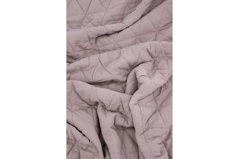 Nilla Överkast 180x260 cm - Ljusrosa - Products - Textil & mattor - Sängkläder - Överkast - Överkast dubbelsäng