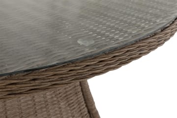 Marcus Stort Runt Matbord Utomhus 140 cm – Utebord i konstrotting med glasskiva för Uteplats och Trädgård - Natur Brun - Products - Utemöbler & utemiljö - Utebord & trädgårdsbord - Matbord utomhus