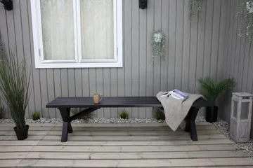Lietinna Utebänk 180 cm - Svart - Products - Utemöbler & utemiljö - Utesoffa - Trädgårdsbänk & utebänk