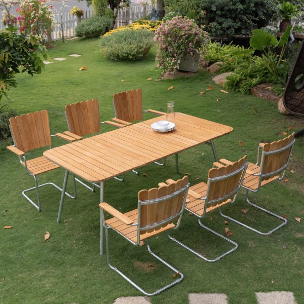 Mllan udendrsgruppe i teak: 6 lnestole med spisebord 176x90 cm