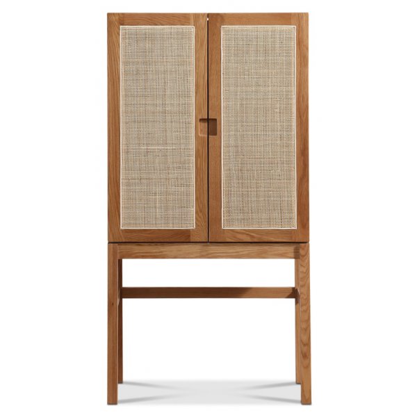 Level skab i eg og rattan - Eg