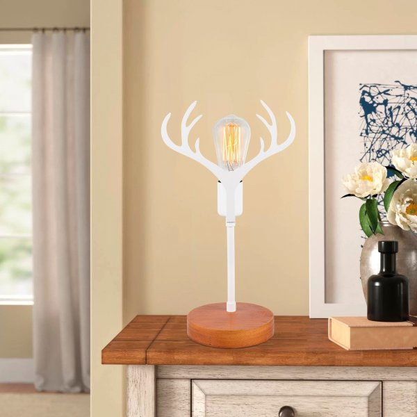 Gevir bordlampe - Valnd/hvid