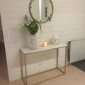 Kundebillede Accent konsolbord - Hvid marmor & messingfarvet